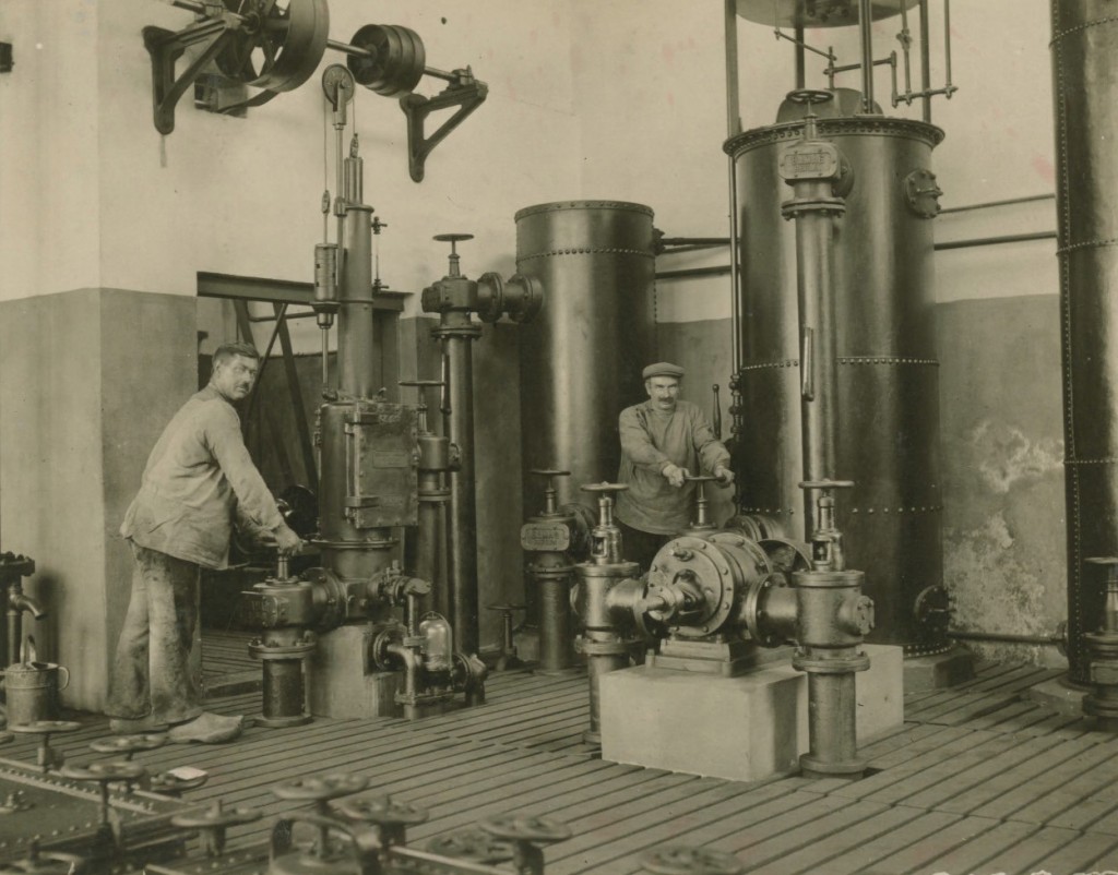 De machinekamer van de gasfabriek Oosterbeek.