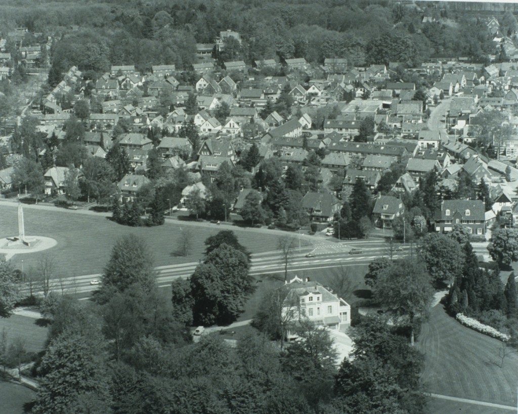 Luchtfoto van de omgeving van het huis "Hartenstein"