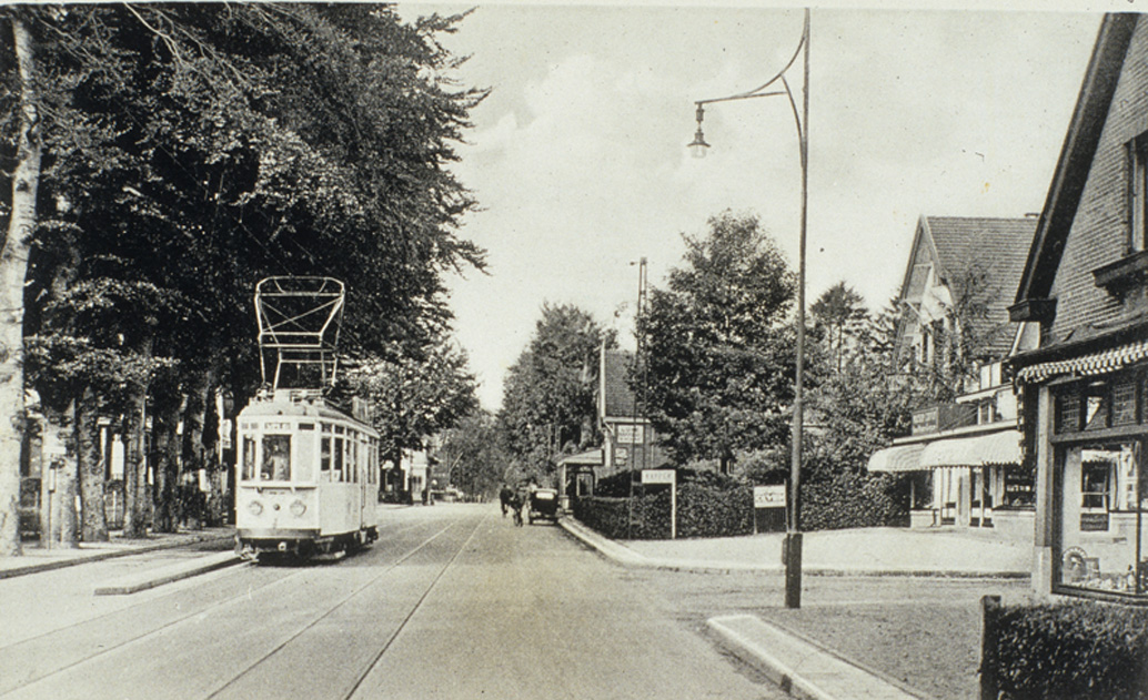 Links de ingang van de Noorderweg in 1935