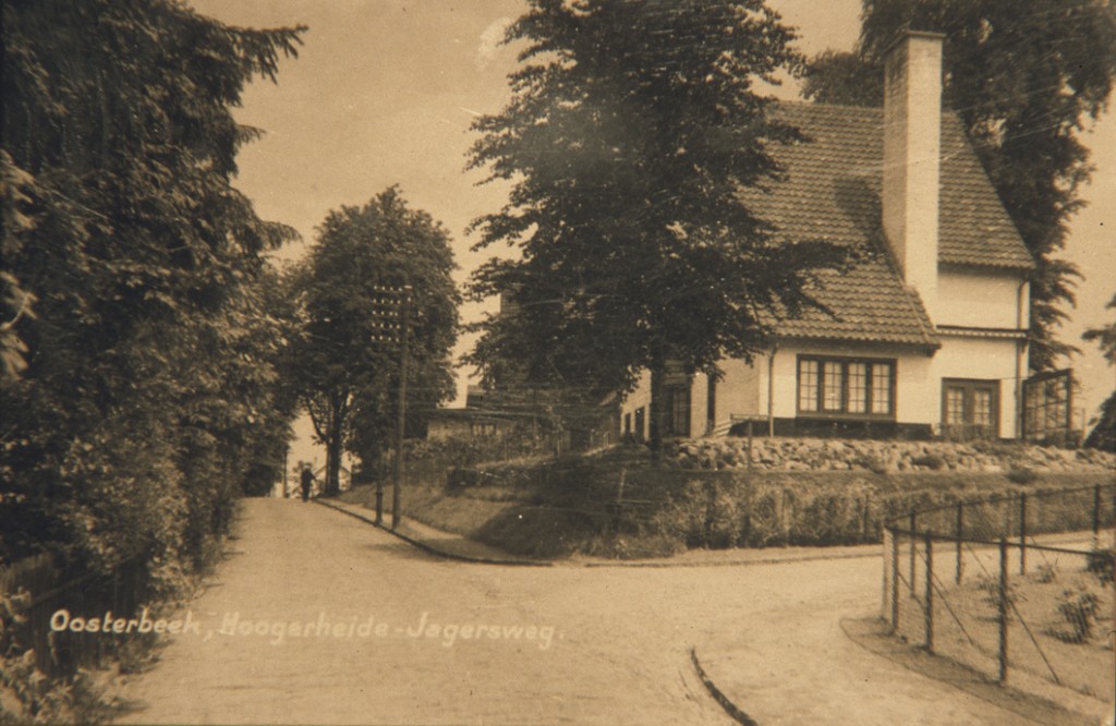 Het in 1925 in opdracht van de assuradeur G. André de la Porte gebouwde huis met als adres Jagerskamp 22 ofschoon de ingang aan Hogerheide ligt.