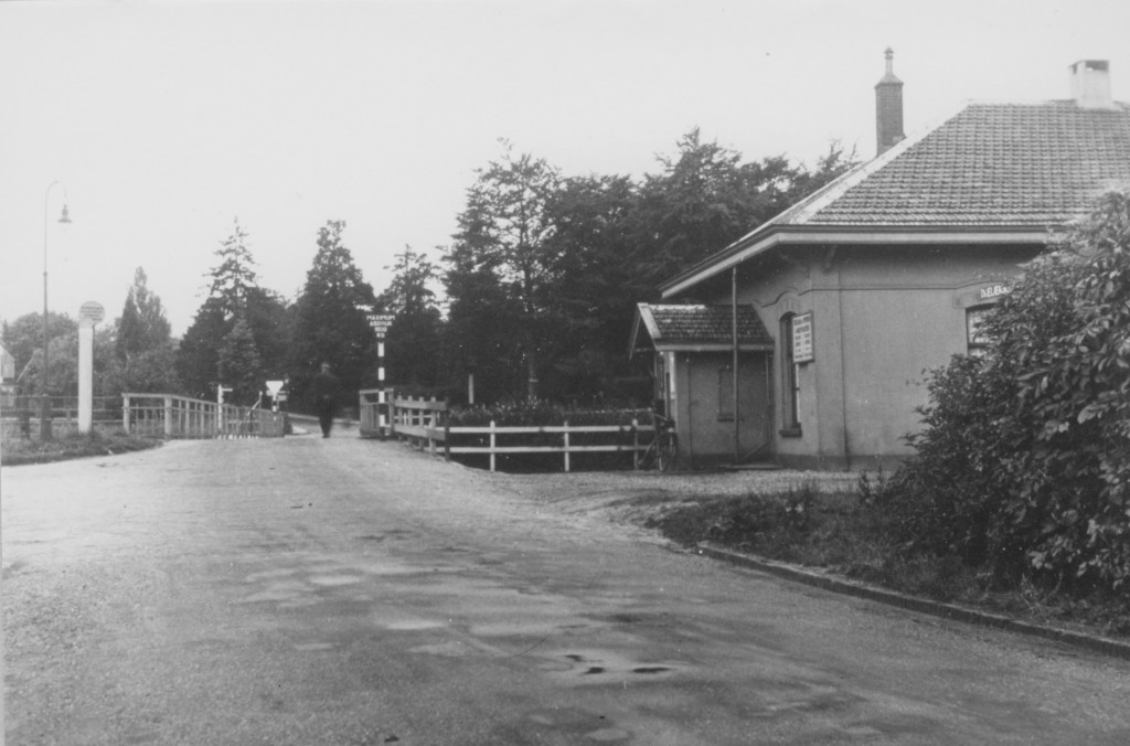 Het stationsgebouwtje van station Oosterbeek-Hoog.