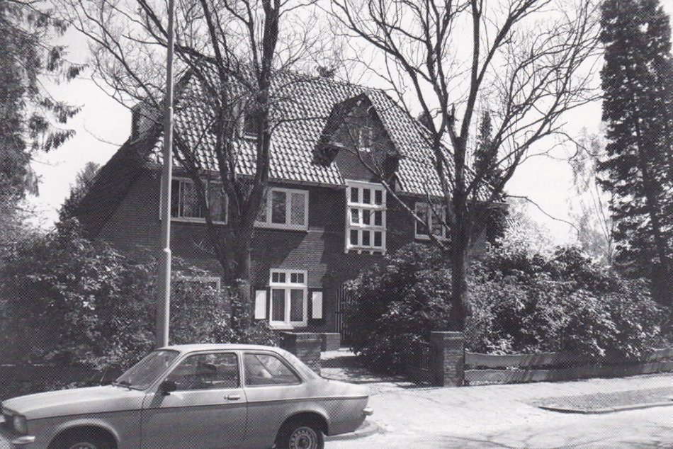 De villa aan de Oranjeweg 1. In deze villa woonde jarenlang de familie Braam.